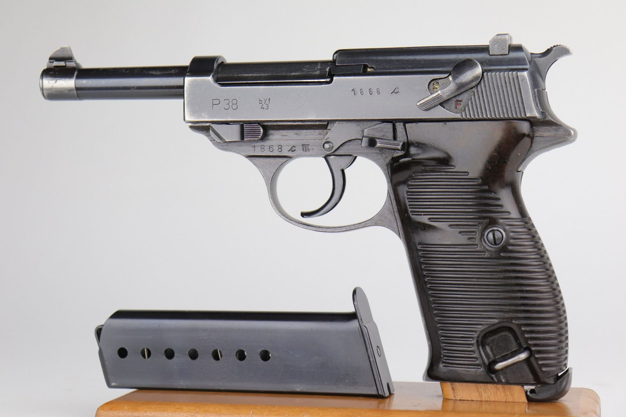 1943 Nazi Mauser P.38 - byf 43 - 1