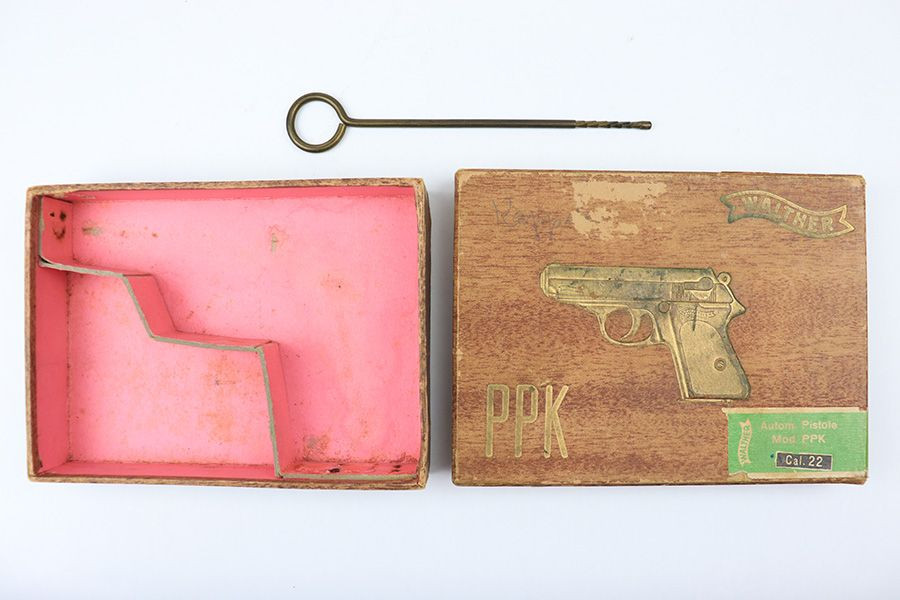 22 Walther PPK Box with Z-Pattern Cleaning Rod