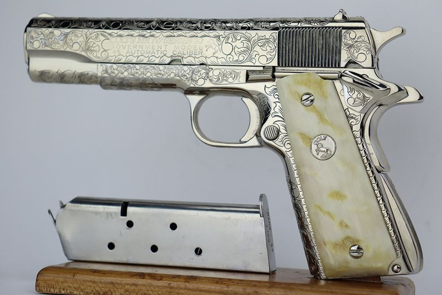 Nickel, Engraved Colt Series 70