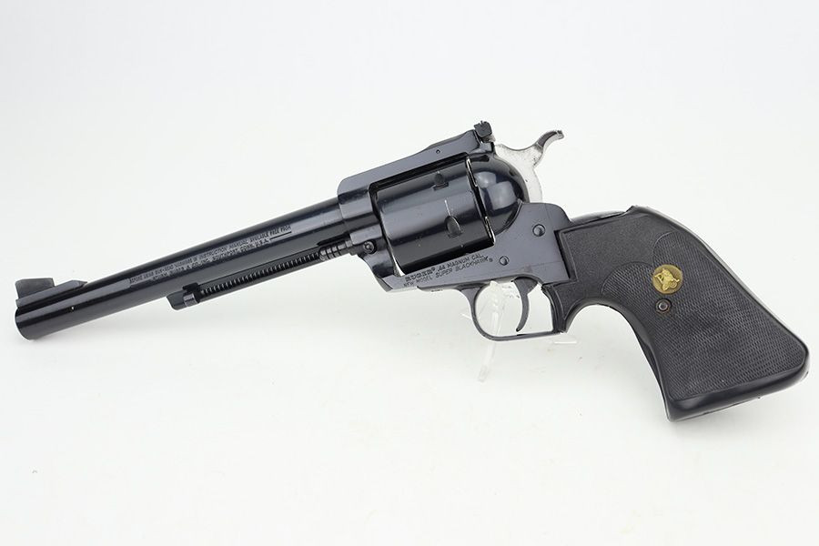 Super Blackhawk ブラック リボルバー Ruger Super Blackhawk 44 Magnum 4.62in Black Revolver - 6 Rounds