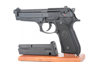 Colt Government Model 1911A1 - 1947 Mfg