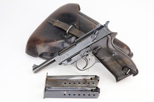 Excellent AC 41 P.38 Rig - Matching Magazine - 1