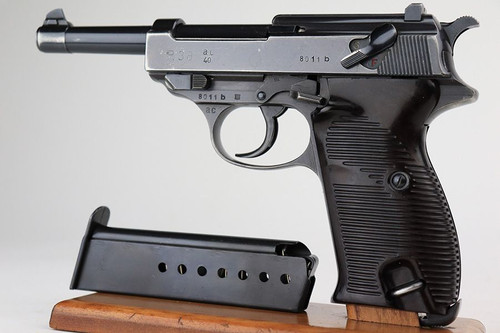 AC 40 Walther P.38 - 1
