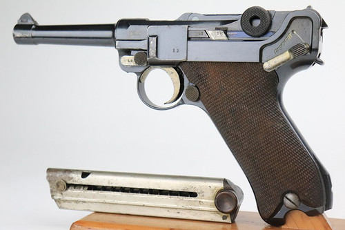 Excellent 1918 DWM Luger - 1