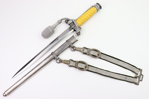 Excellent Army Dagger with Portepee & Hanger - 1