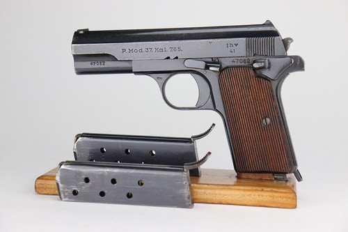 Nazi Femaru M37 - Matching Magazine - 1