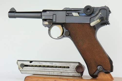 Rare, Minty Frankenschloss-Suhl DWM Luger - Lithuanian Crest - 1