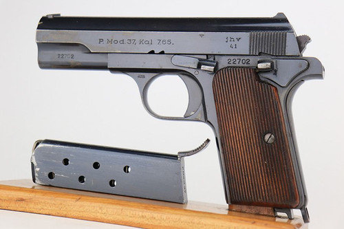 1941 Nazi Femaru M37 - Matching Magazine - 1