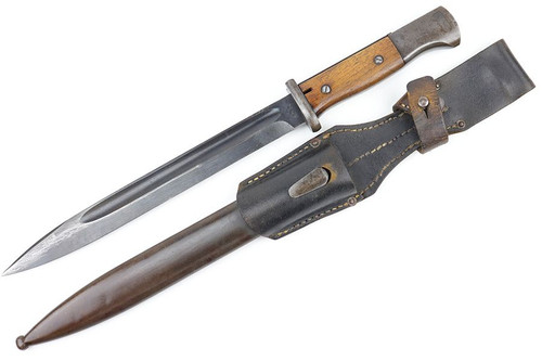 Matching 1943 K98 Bayonet with Frog - 1