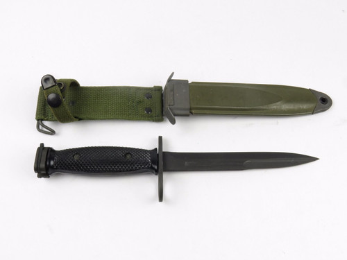 M7 Colt Bayonet & Scabbard - 1