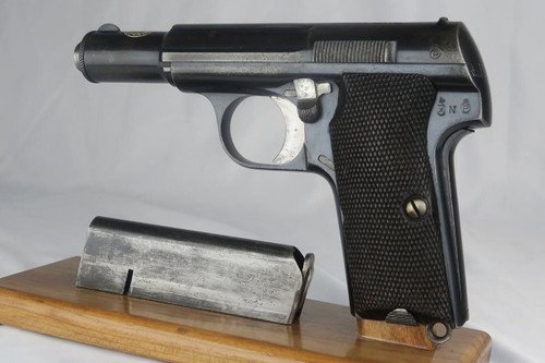 Nazi Astra 300 - 1