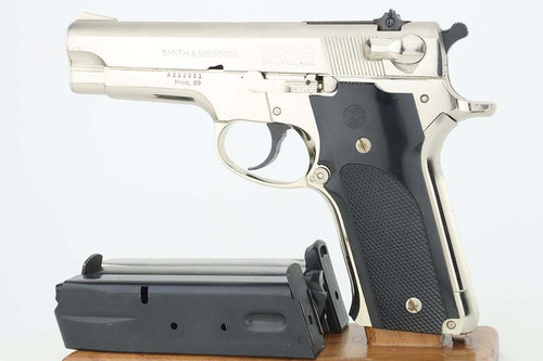 MGC　S＆W　SW/59 Classic Wonder Nine: Smith & Wesson Model 59 :: Guns.com