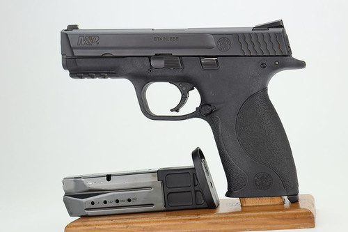 Smith & Wesson M&P 9 Semi Auto Pistol - 9mm - 1