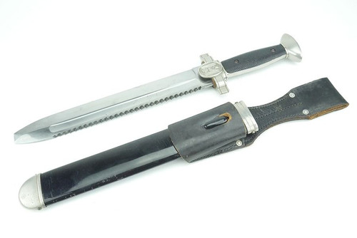 Red Cross Medical Hewer - WW2 - 1
