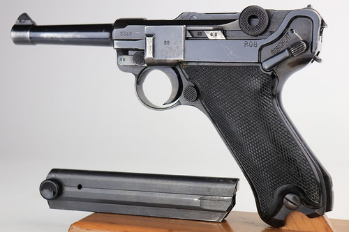 Black Widow Mauser Luger - 1