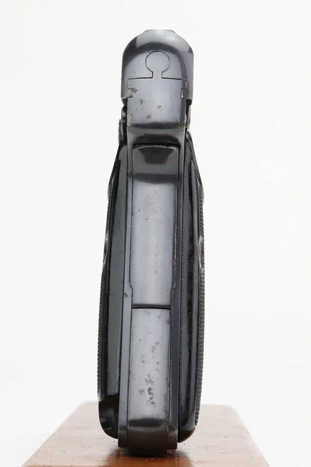 Pre-war Dutch contract German FN Browning M1922, Waffen 613 - rear view of grip