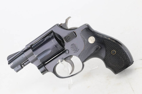 Smith & Wesson Model 36 Revolver - photo 2 of 22