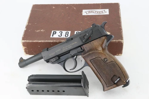 Boxed 1969 Walther P.38/II - photo 1 of 15