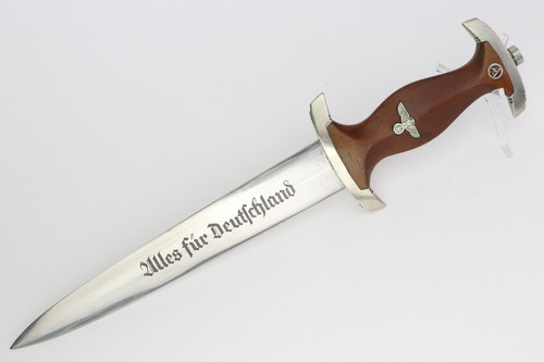 Early SA Dagger manufactured by E.P.&S. Early SA Dagger manufactured by E.P.&S.