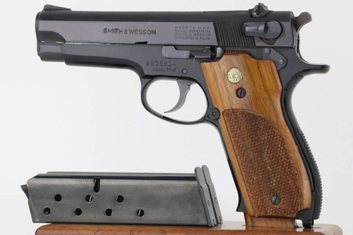 ANIB Smith & Wesson Model 39-2 - 9mm Luger - photo 2 of 13