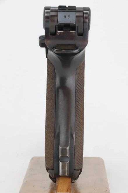Excellent 1942 Mauser Luger - BYF 42 - photo 2 of 15