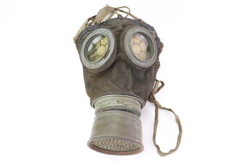 WWI German M17 Gas Mask with Cannister - photo 2 of 11