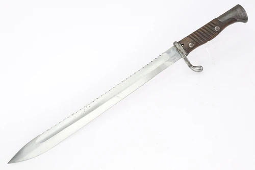 WWI M1898/05 n/A Butcher Sawback Bayonet with Scabbard - photo 2 of 9