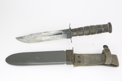 USN Mk2 Camillus Fighting Knife USN Mk2 Camillus Fighting Knife