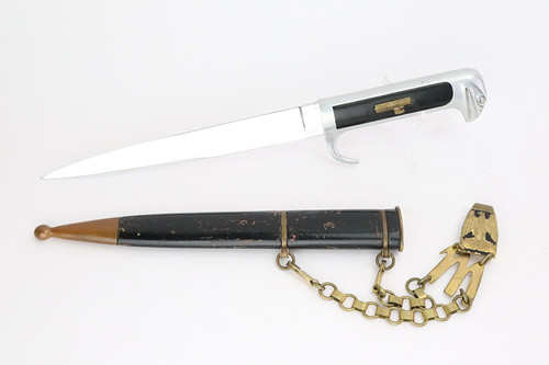 Scarce, Beautiful M37 Italian MVSN Officers Dagger and Chain - photo 1 of 9
