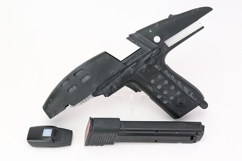 Master Replicas Starfleet Assault Phaser - photo 2 of 8