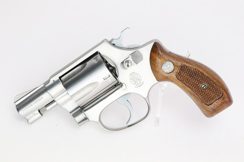 SOLD - Minty, Boxed Smith & Wesson Model 60 - .38 Spl