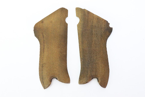 Rare, Minty Luger Grips - BYF 1942
