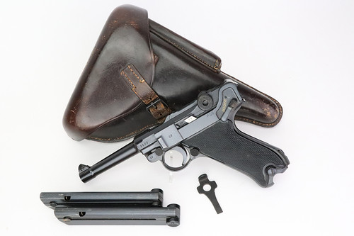Beautiful 1942 Black Widow Mauser Luger Rig - BYF 42