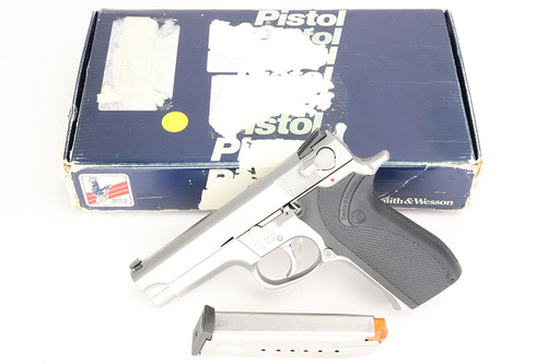 SOLD - ANIB Smith & Wesson Model 5906 Semi Auto Pistol - 9mm