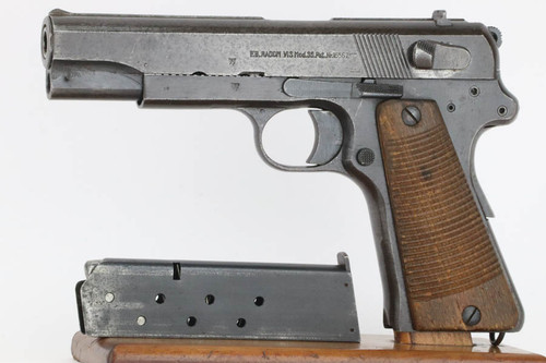 Late-War Nazi Radom VIS 35 - Wood Grips - photo 1 of 8