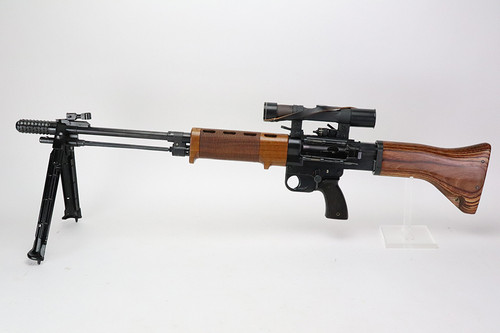 SOLD - Gorgeous SMG FG-42 Semi-Auto Rifle w/ Extra Mags