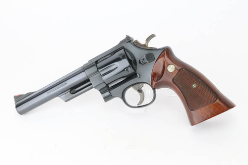 Mint, Cased, 6" Smith & Wesson Model 29-2 - photo 2 of 16