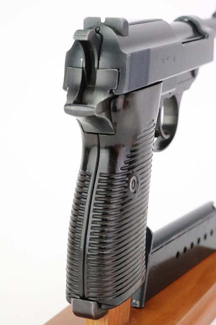 Excellent, Scarce AC 43 Walther P.38 - Small Date