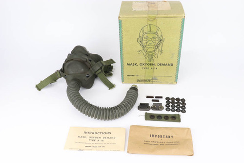 WW2 Pilot Oxygen Mask in Original Box - photo 1 of 12