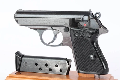 Later-war Waffen Walther PPK rig with black grip - left side with magazine