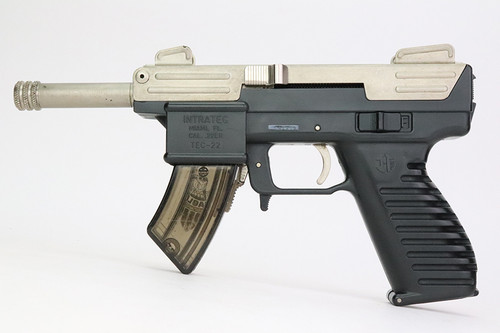 Intratec Tec-22 - photo 1 of 13