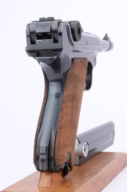 Excellent BYF 41 Mauser Luger - Matching Magazine