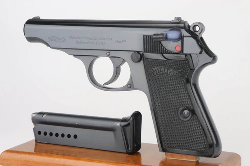 Mint, Scarce, Boxed .22 Caliber Walther PP - photo 2 of 14