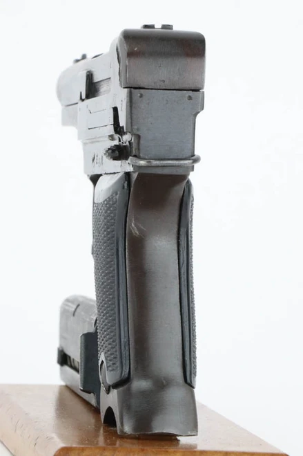 Late-War Nambu Type 94 Pistol - Matching Magazine - photo 2 of 10