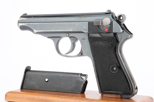 Scarce Luftwaffe Contract Walther PP - 9mm Kurz - photo 1 of 10