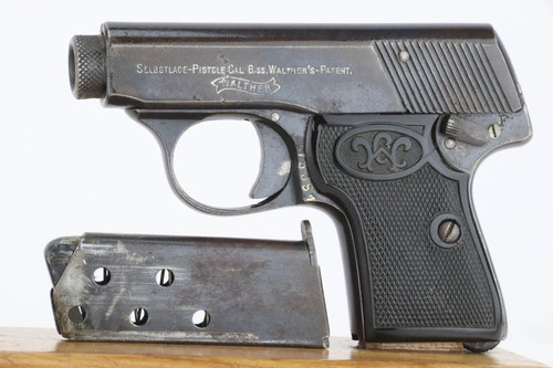Transitional Walther Model 2/5 pistol - left side with magazine