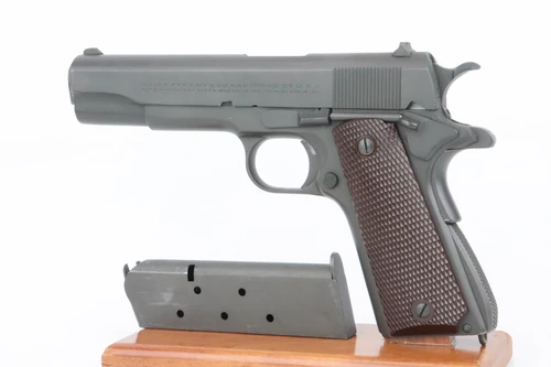 WW2 Colt 1911A1 National Match pistol with box - left side with magazine