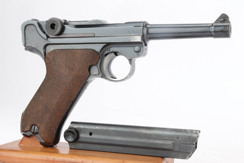 1942 Mauser Luger - byf 42 - photo 2 of 16