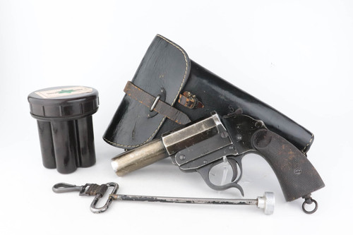 Complete German LP34 flare gun rig with Walther flare pistol, holster, flare tool and Bakelite cannister