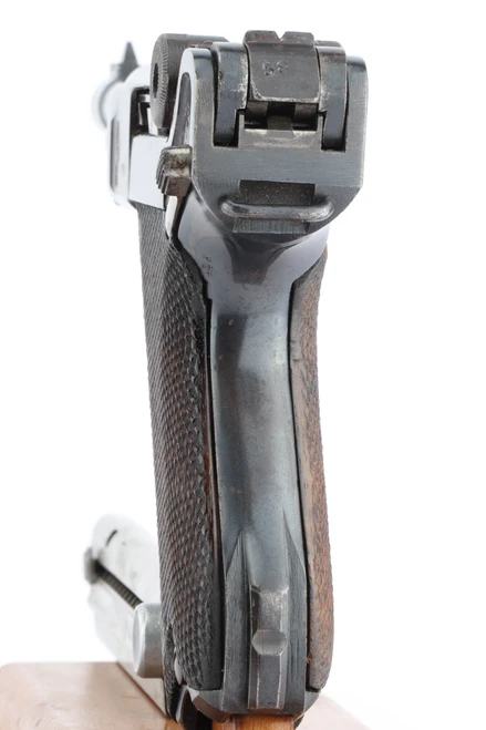 1933 KL marked DWM Luger - right side with magazine